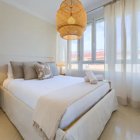 Exclusive - Prime Location * Sevilla