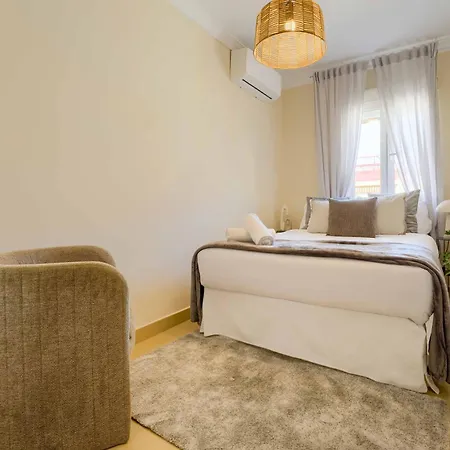 Exclusive - Prime Location Apartment *